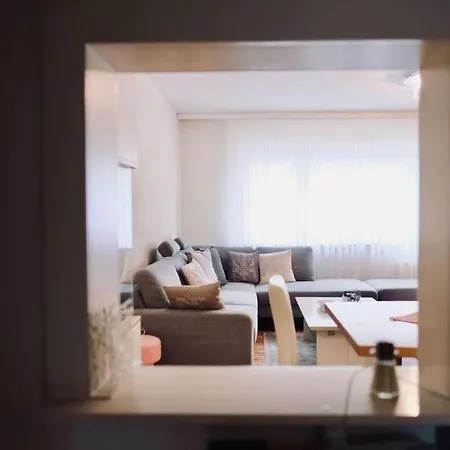 Apartment Modernes In Stuttgart