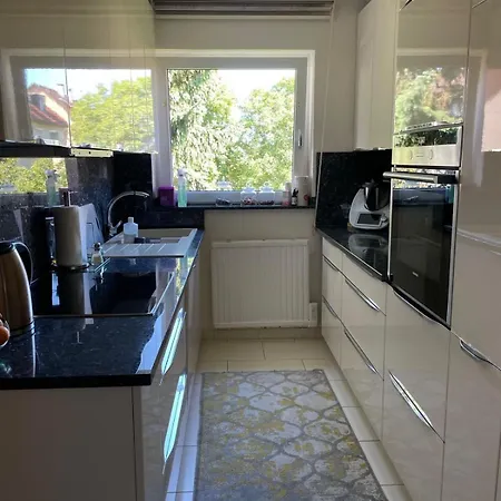 Modernes In Apartment *